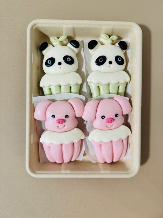 Little Pig and Panda Cupcake Buns/4pcs